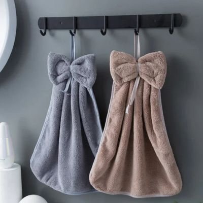 essuie-main-avec-un-noeud-absorbant
