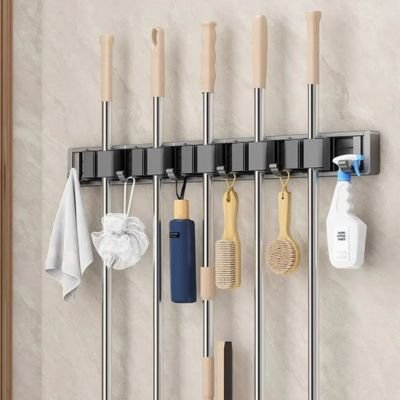 Porte balai mural réglable