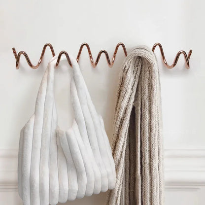 porte-manteau-design-en forme-de-vague